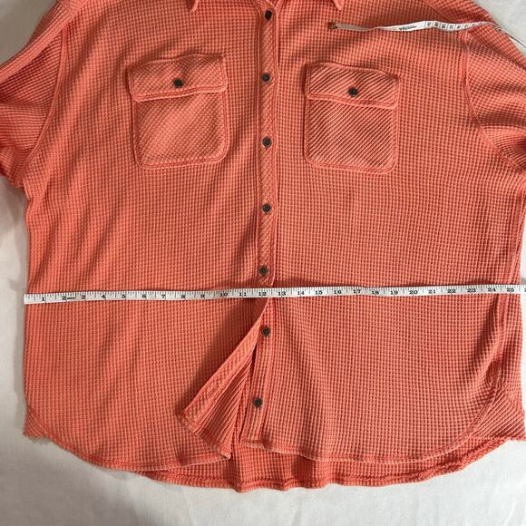 Arie Lumber Janes Waffle Knit Shirt Shacket Women's Size Medium Peach Button Up - Picture 6 of 9